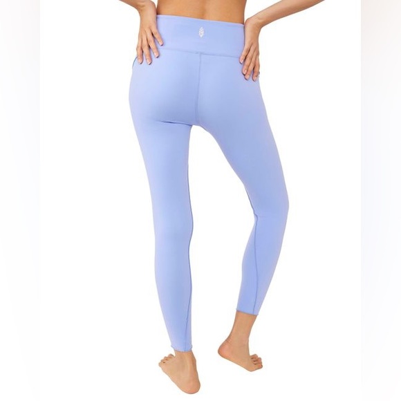 NWT Free People Hearts Aflutter Legging FP Movement Ruffle Detail Red Pink - Picture 14 of 16